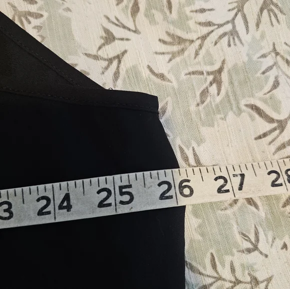 Torrid Black Tank Top sz 4 - Picture 3 of 4